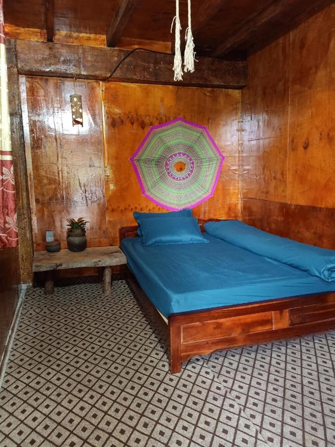 Dong Van Hmong Homestay Esterno foto